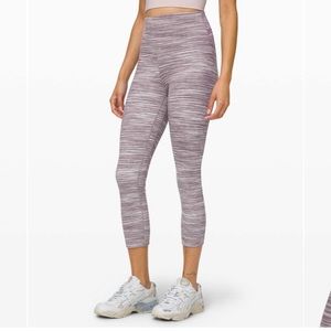 Lululemon Align Crop 21 Size 6